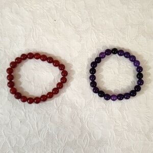 Lot of 2 Gemstone Crystal Stretch Beaded Bracelets - Red Onyx & Amethyst Unisex